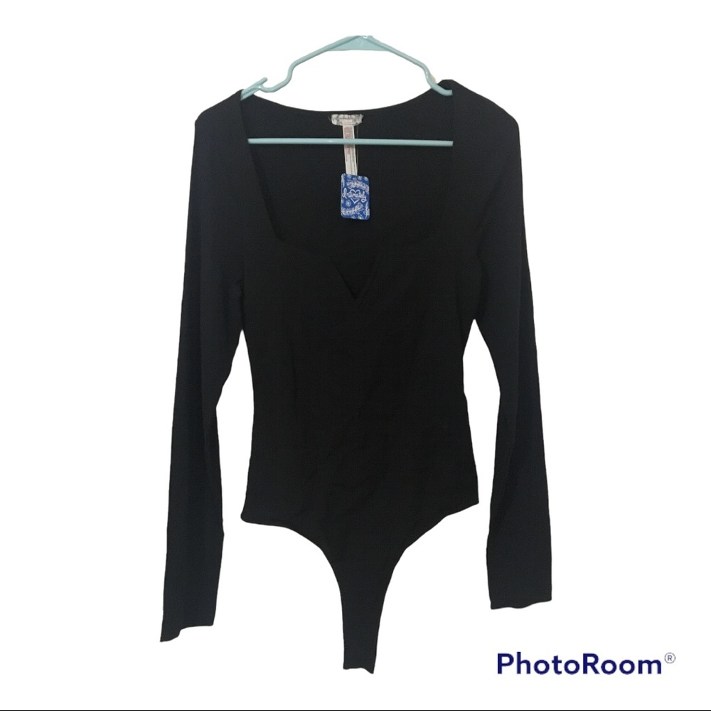 NWT Intimately Free People Zoe Black Long Sleeve Bodysuit Onsie V Neck